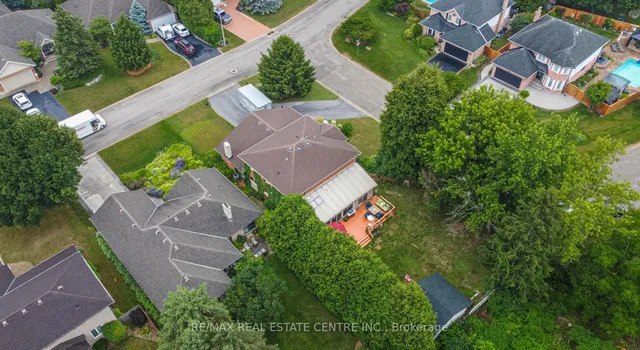 Additional image 31 of 310 Cavendish Dr