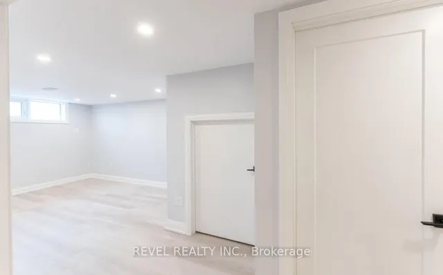 Additional image 29 of 198 Berko Ave