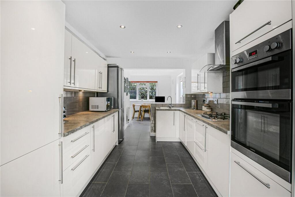 Additional image 4 of Howlands, Welwyn Garden City, Hertfordshire, AL7