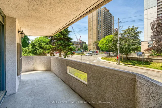 Additional image 10 of 67 Caroline St Unit 203