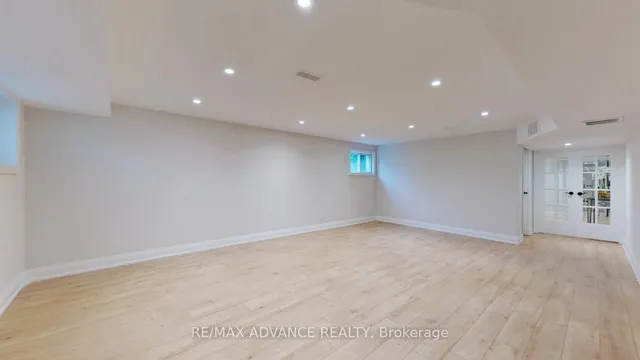 Additional image 29 of 108 Eaton Ave