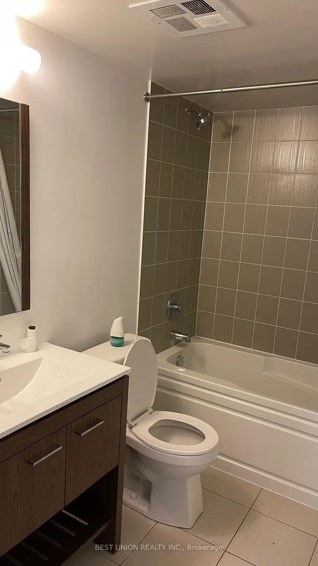 Additional image 17 of 30 Meadowglen Pl Unit 904