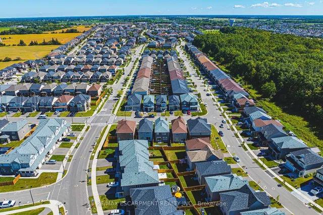 房产图片 48 - 11 MCWATTERS 街