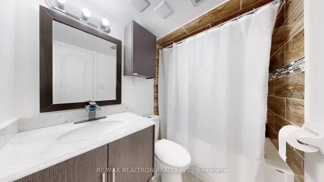 Additional image 39 of 4 Fanshawe Dr