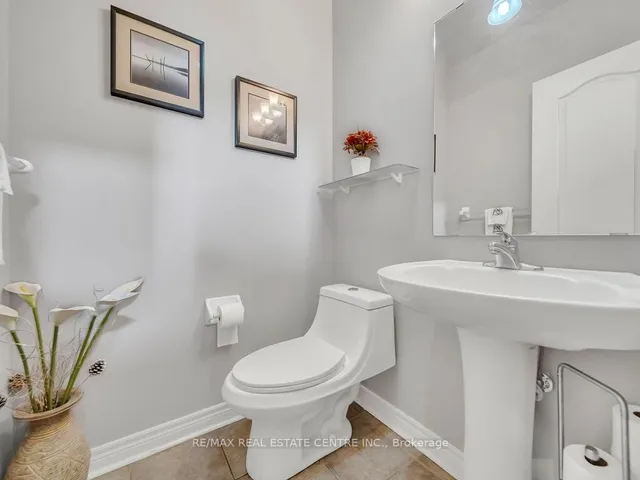 Additional image 12 of 13 Lagrotto Rd