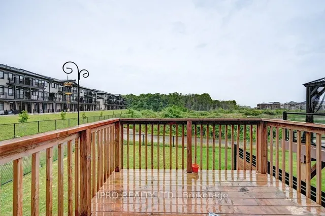 Additional image 41 of 624 Beckview Cres