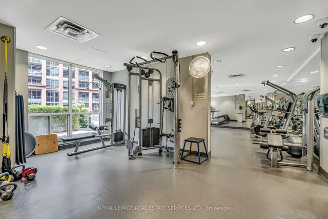 Additional image 39 of 1005 King St Unit 707