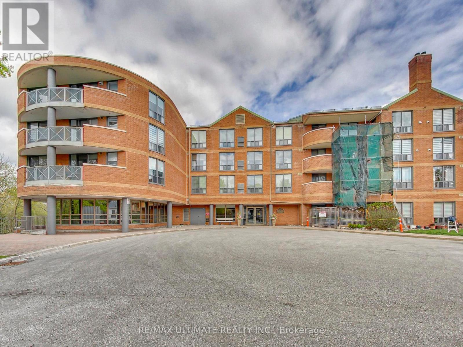 Property image for 101 - 30 WILSON STREET|Markham (Old Markham Village), Ontario L3P1N1