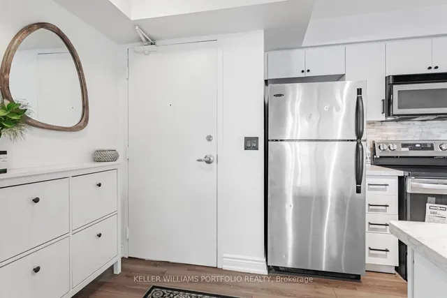 Additional image 6 of 255 Richmond St Unit 1205