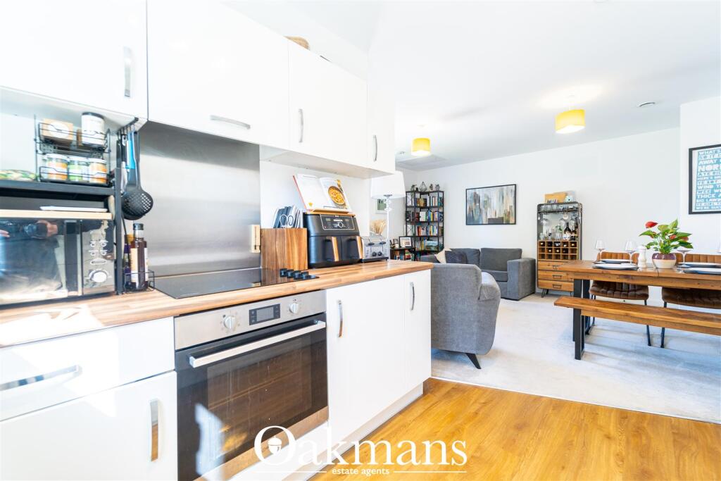 Additional image 4 of New House Farm Drive, Northfield, Birmingham, B31