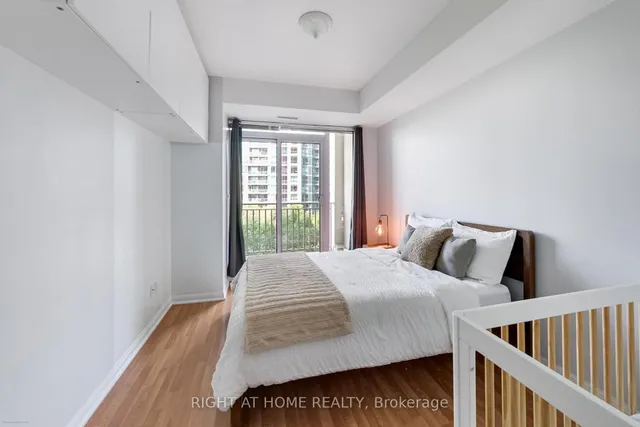 Additional image 14 of 628 Fleet St Unit 504