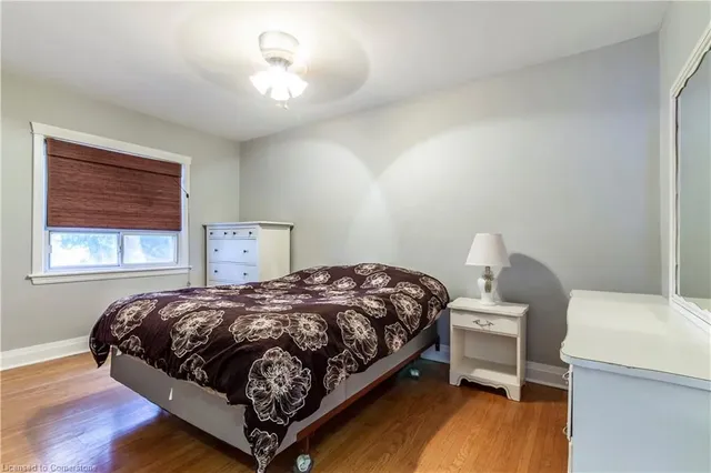 Additional image 18 of 42 Cameron Ave