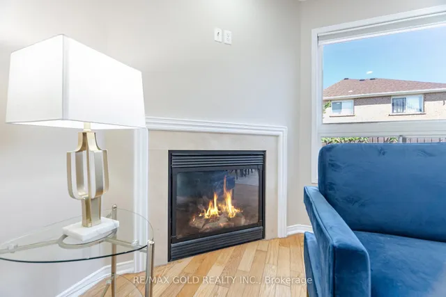 Additional image 13 of 26 Bushmill Circ