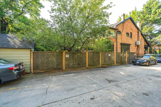 Additional image 44 of 9B Humewood Dr