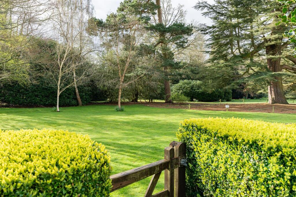 Additional image 16 of Danesbury Park, North Ride, Welwyn