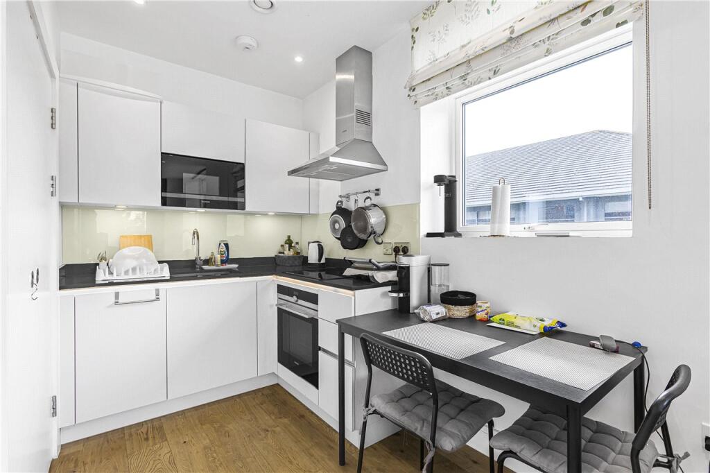 Additional image 4 of Broadwater Road, Welwyn Garden City, Hertfordshire, AL7