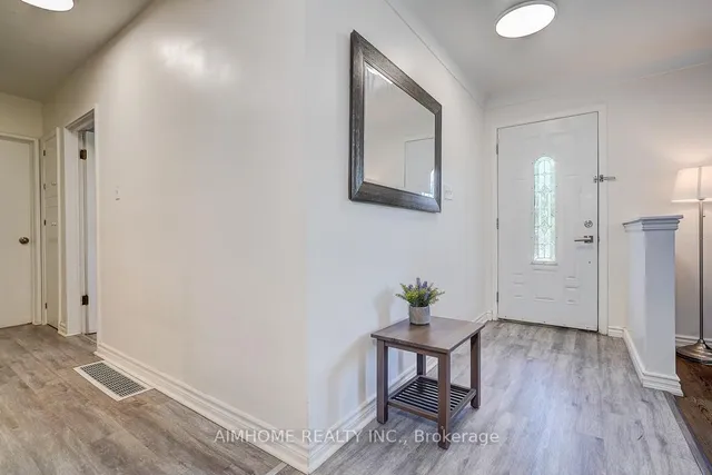 Additional image 4 of 238 KENT Cres