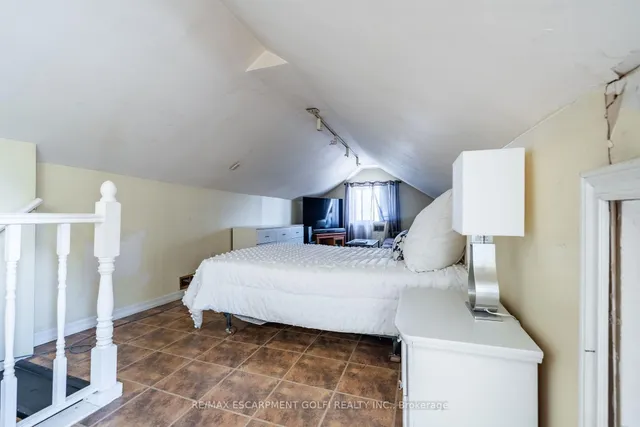 房产图片 30 - 150 东24街