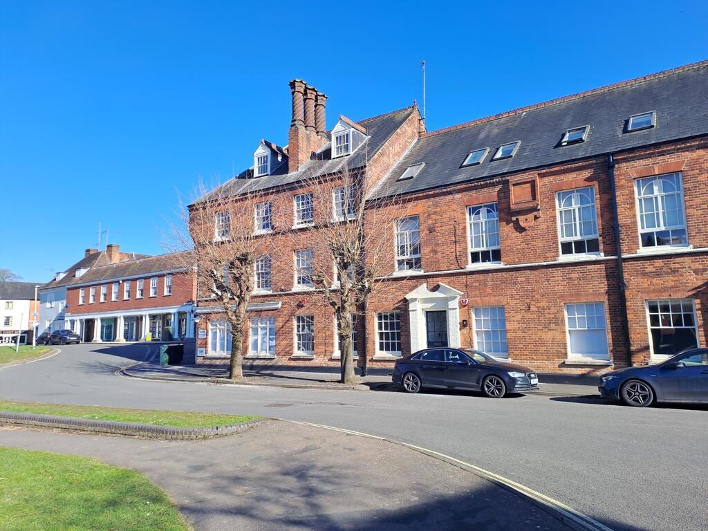 Property image for 15-17 The Broadway (Ground Floor), Hatfield, Hertfordshire, AL9 5HZ