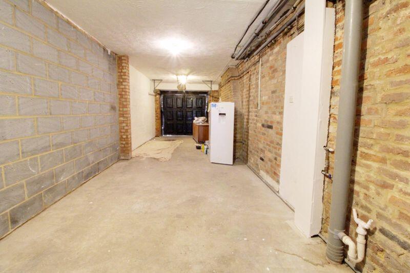 Additional image 19 of Brookmans Avenue, Brookmans Park