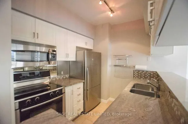 Additional image 5 of 1 Deer Park Cres Unit 803