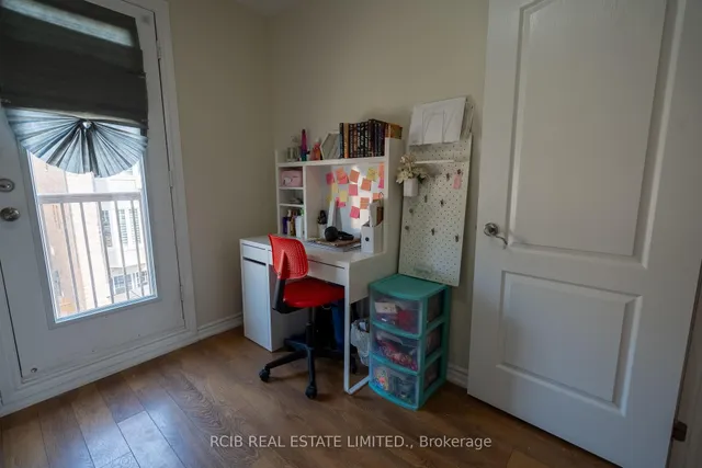 Additional image 38 of 33 Sprucewood Rd