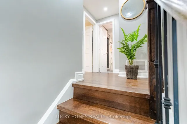 Additional image 20 of 4396 Lawrence Ave