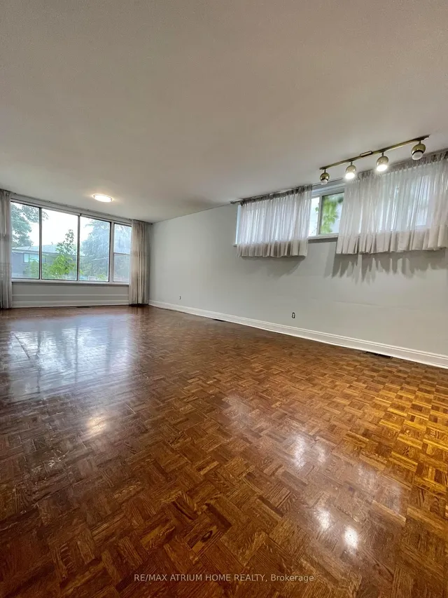 Additional image 4 of 75 Stormont Ave