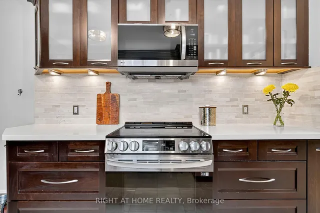 Additional image 15 of 55 Midland Ave