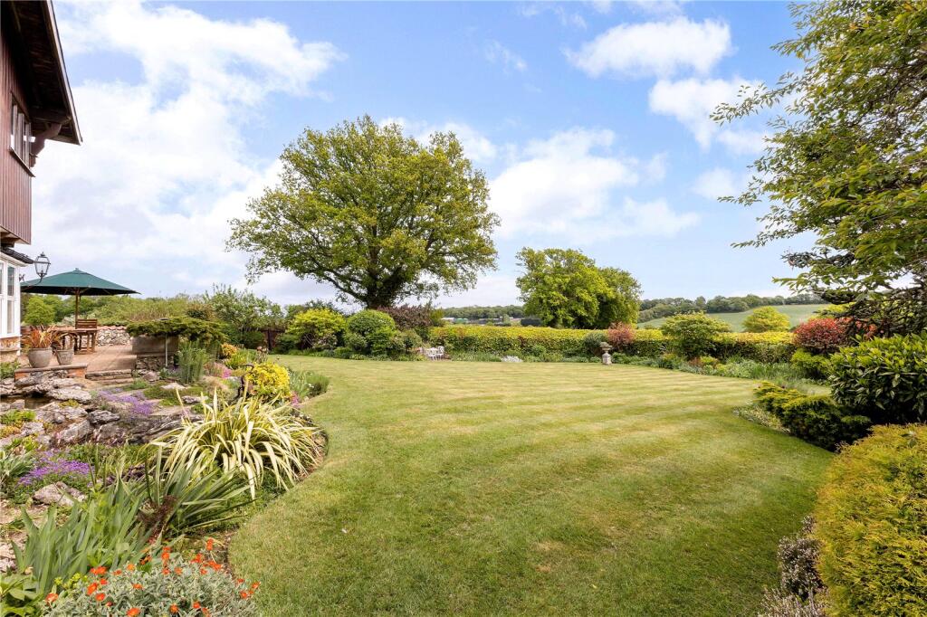 Additional image 20 of Pie Garden, Flamstead, St. Albans, Hertfordshire, AL3