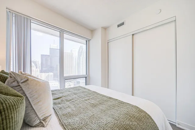 Additional image 28 of 88 Harbour St Unit 3104