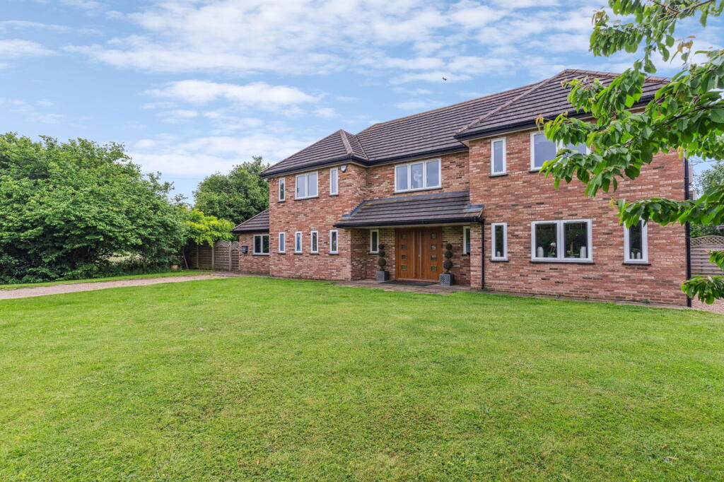 Additional image 2 of Gaddesden Lane, Redbourn, AL3 7AS