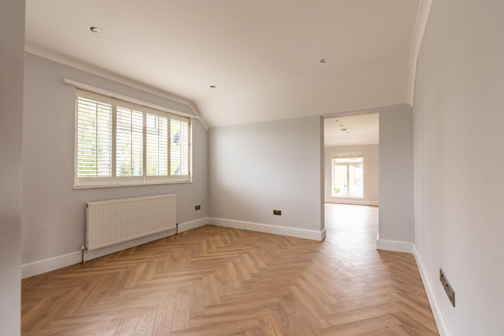 Additional image 20 of Sandpit Lane, St. Albans, Hertfordshire, AL4