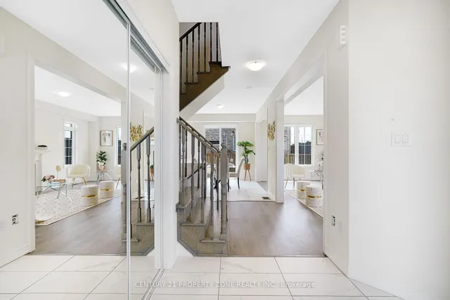 Additional image 8 of 444 Royal West Dr