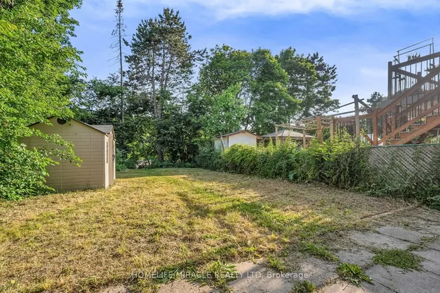 Additional image 29 of 102 Micmac Cres