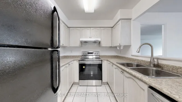 Additional image 25 of 39 Pemberton Ave Unit 310