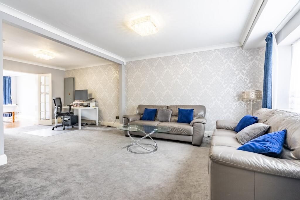 Additional image 15 of Hammers Gate, St. Albans, Hertfordshire, AL2