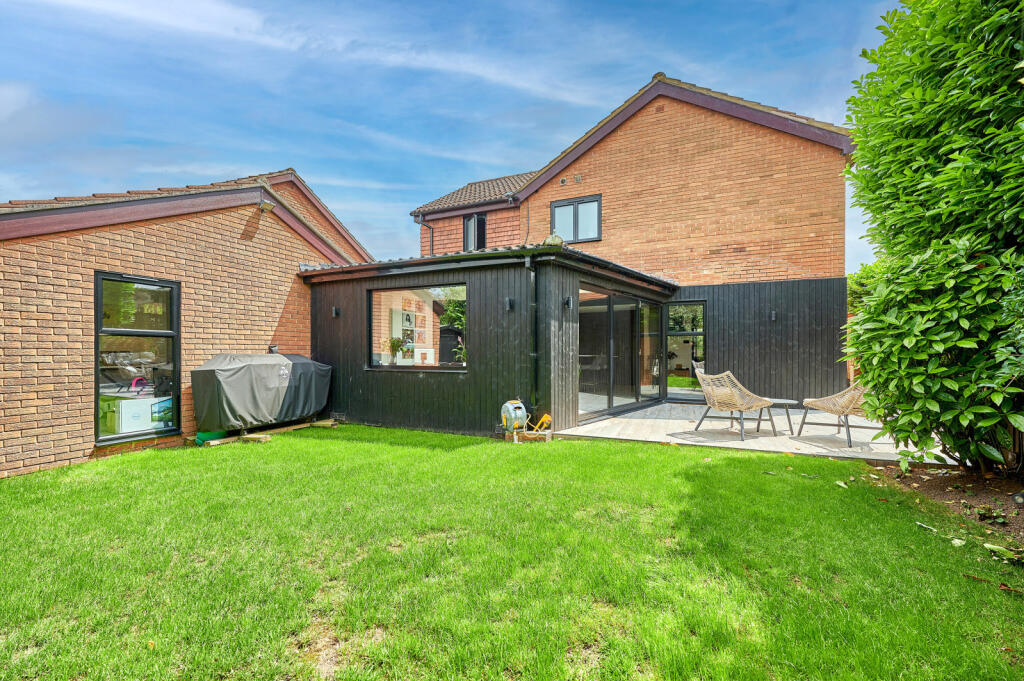 Additional image 5 of Holborn Close, St. Albans, Hertfordshire, AL4