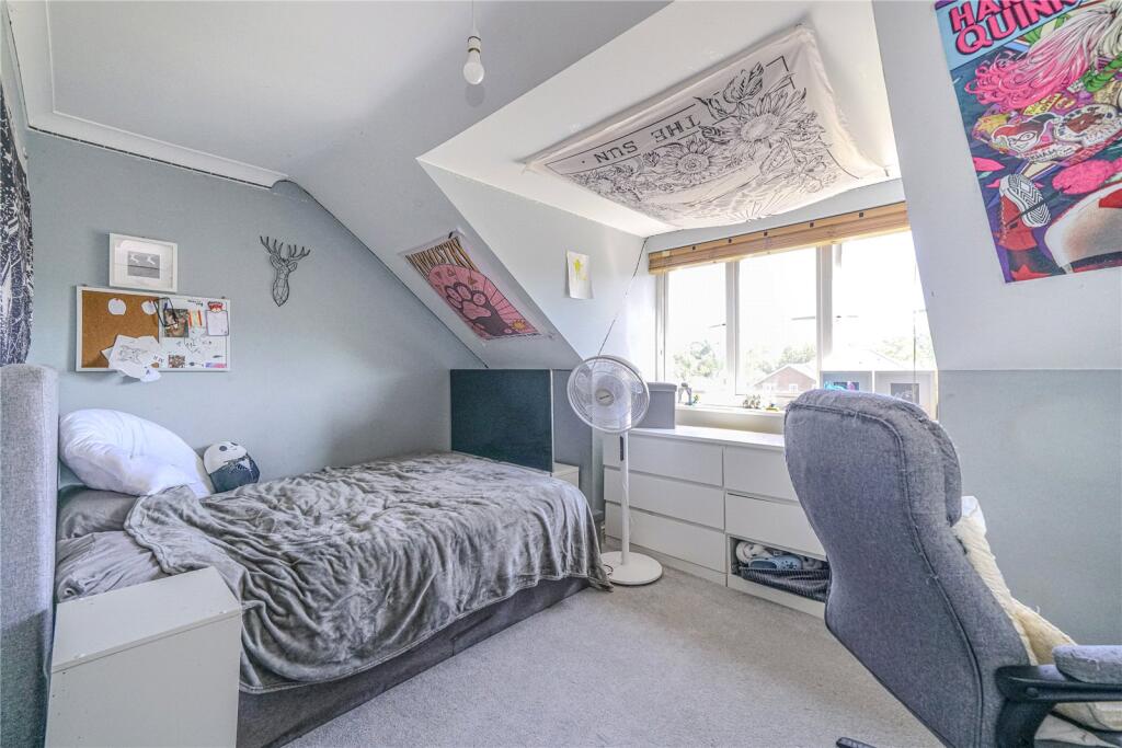 Additional image 9 of Waveney Road, Harpenden, AL5