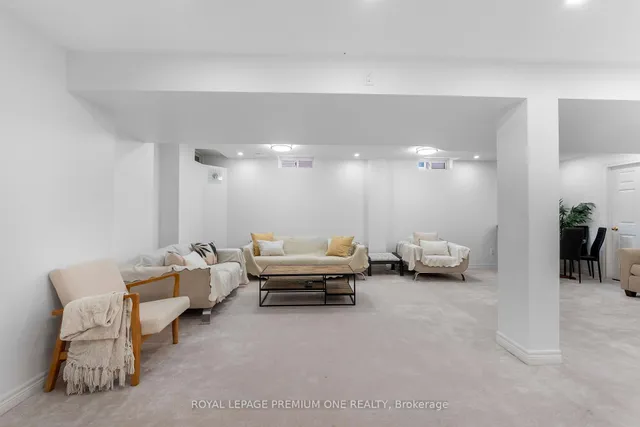 Additional image 38 of 44 Dockside Cres