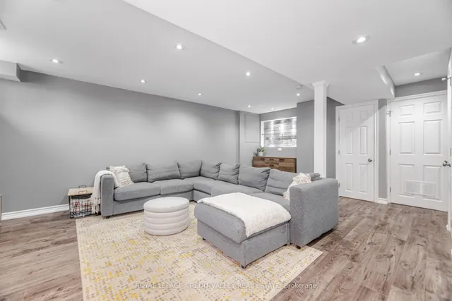 Additional image 29 of 56 Valonia Dr