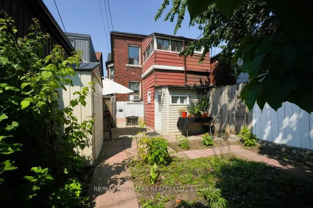 Additional image 43 of 1039 Ossington Ave