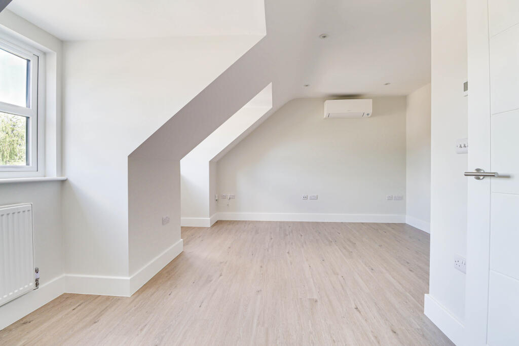 Additional image 5 of Marlborough Park, Southdown Road, Harpenden, AL5