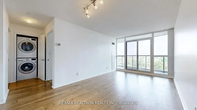 Additional image 8 of 35 Hollywood Ave Unit 1101