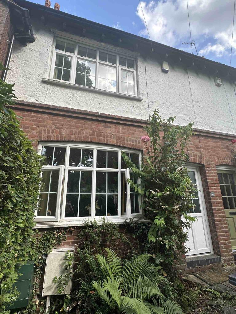 West Pathway, Harborne