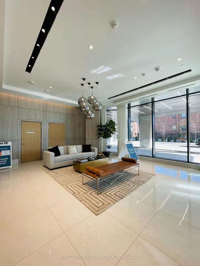 Additional image 25 of 250 Lawrence Ave Unit 504