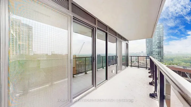 Additional image 19 of 771 Yonge St Unit 1908