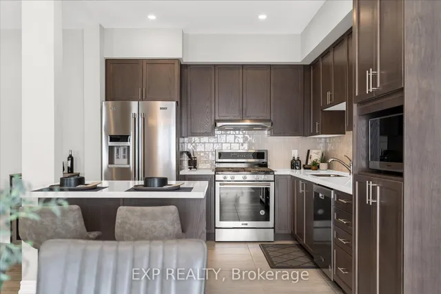 Additional image 18 of 45 Sauvignon Cres