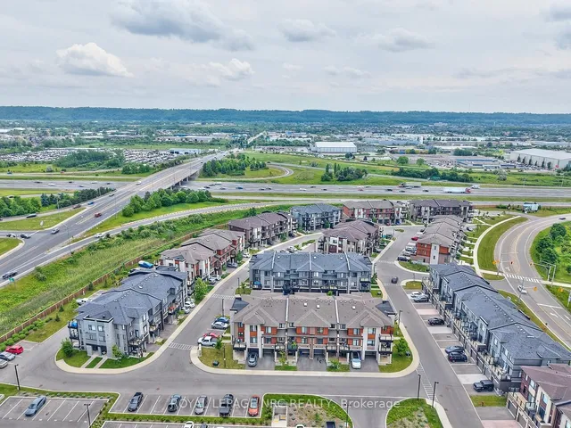 Additional image 27 of 590 North Service Rd Unit 105