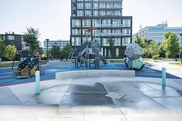 Additional image 8 of 150 Fairview Mall Dr Unit 1201